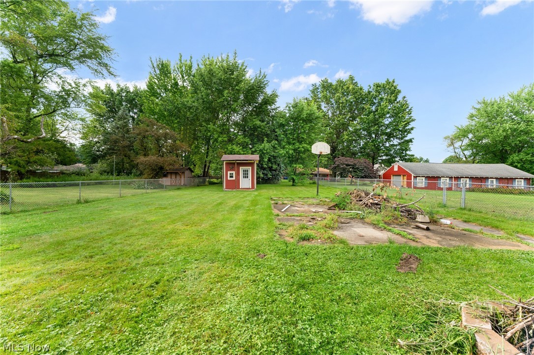 440 Ewing Road Youngstown, OH 44512 - Photo 20 of 21 Gallery Image 20