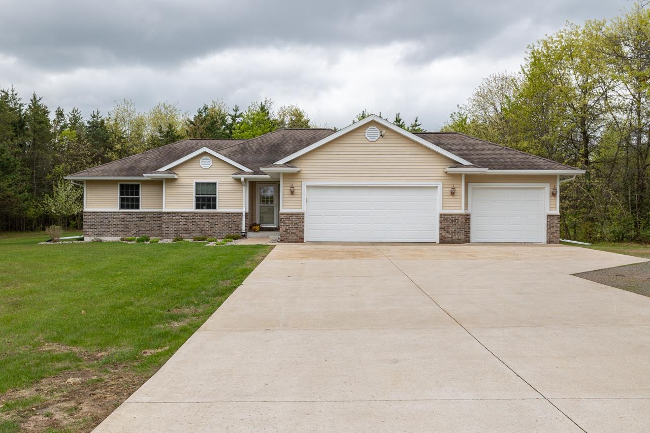 811 Wianecki Road Kronenwetter, WI 54455 - Photo 1 of 1