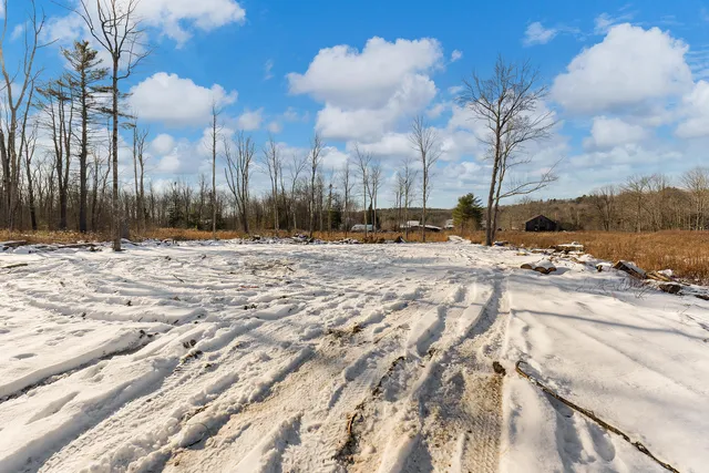 $230,000 | 616 Stanley Road, Winthrop, ME 04364