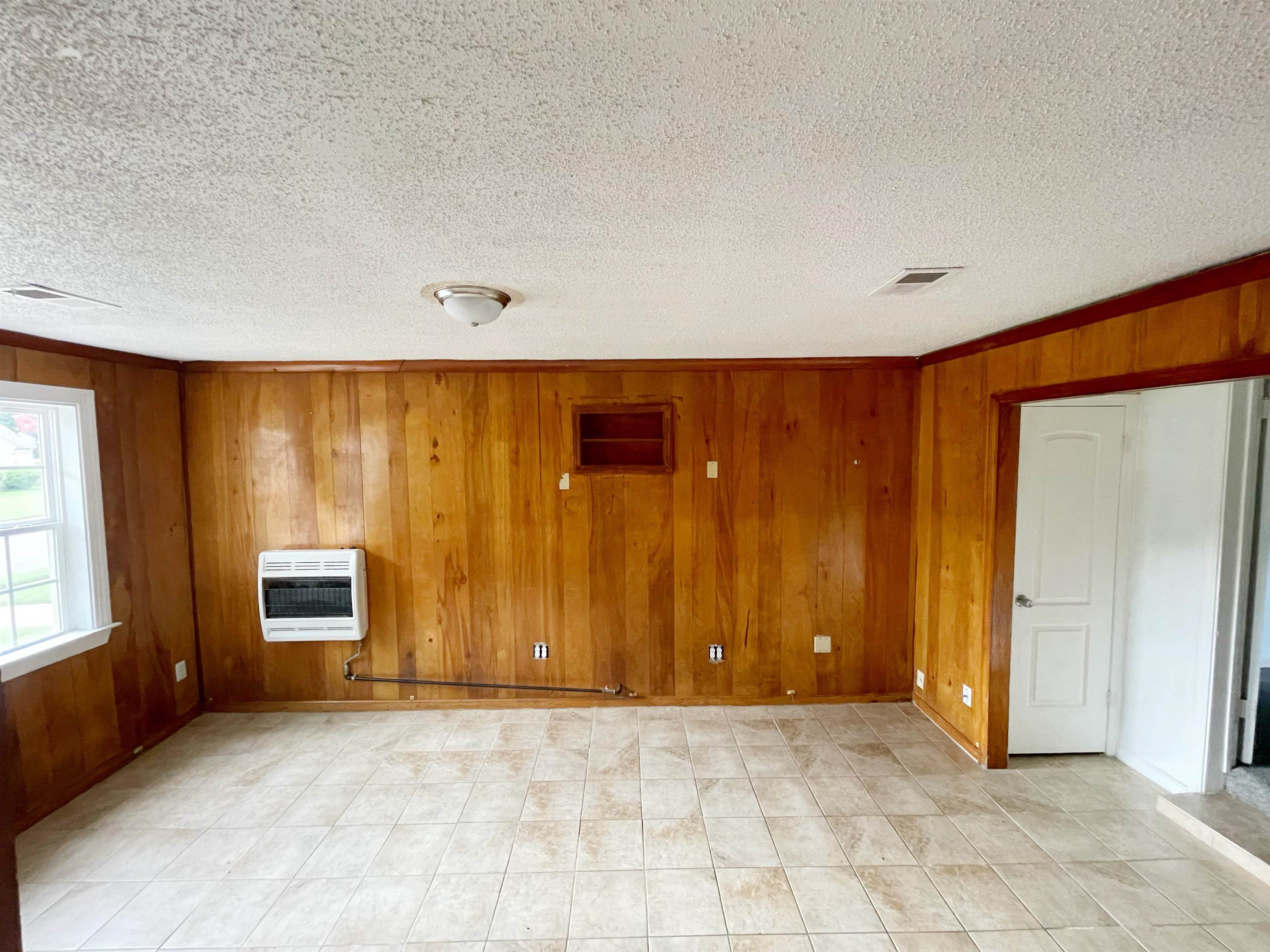 1106 Inman Road Memphis, TN 38111 - Photo 14 of 22 Gallery Image 14
