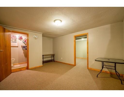 93 Mazarin Street Springfield, MA 01151 - Photo 22 of 30