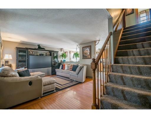 93 Mazarin Street Springfield, MA 01151 - Photo 5 of 30