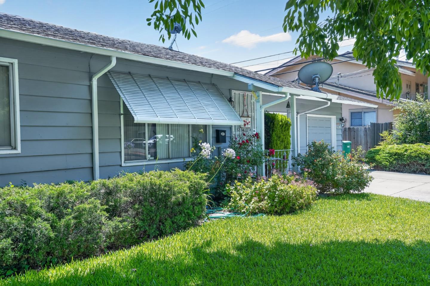 442 West Lincoln Road Stockton, CA 95207 - Photo 2 of 14