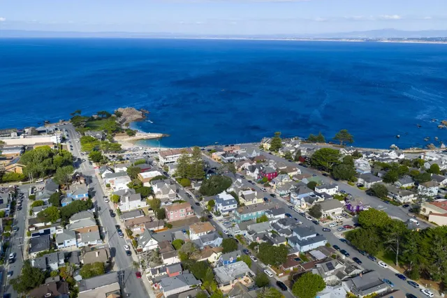 $3,199,000 | 127 16th Street, Pacific Grove, CA 93950