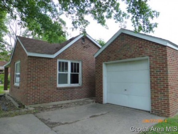 3109 East Division Street Springfield, IL 62702 - Photo 9 of 10 Gallery Image 9
