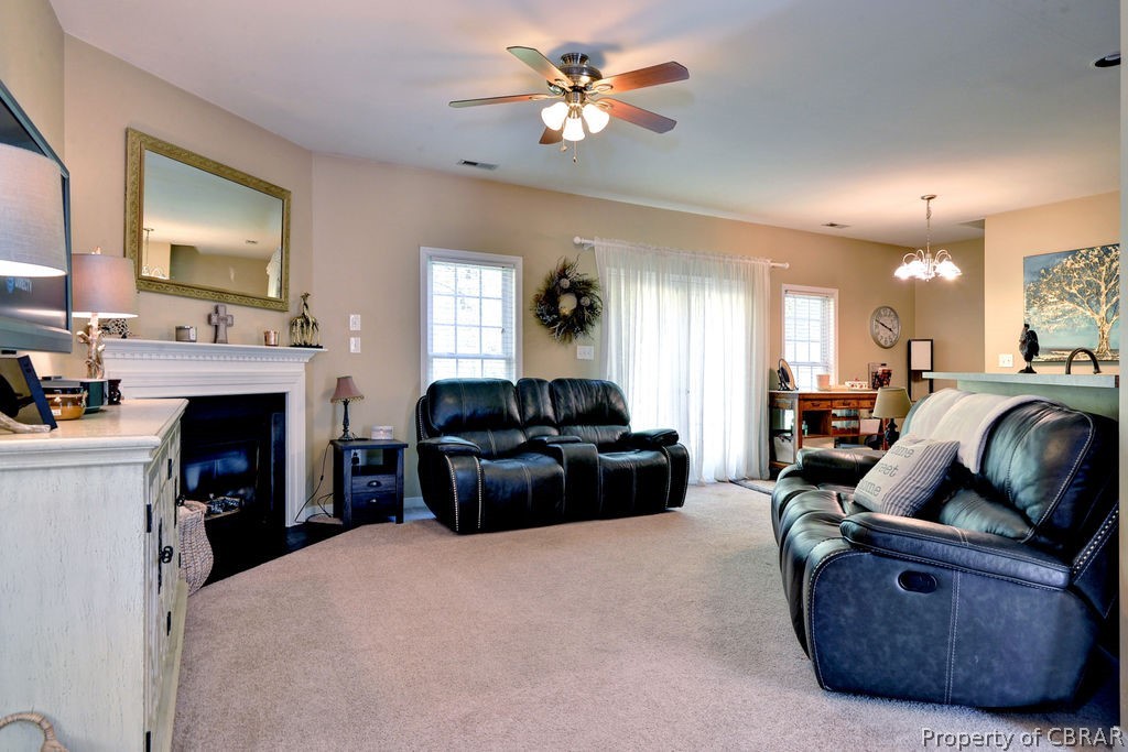 2070 Hubbard Road Lanexa, VA 23089 - Photo 4 of 35 Gallery Image 4