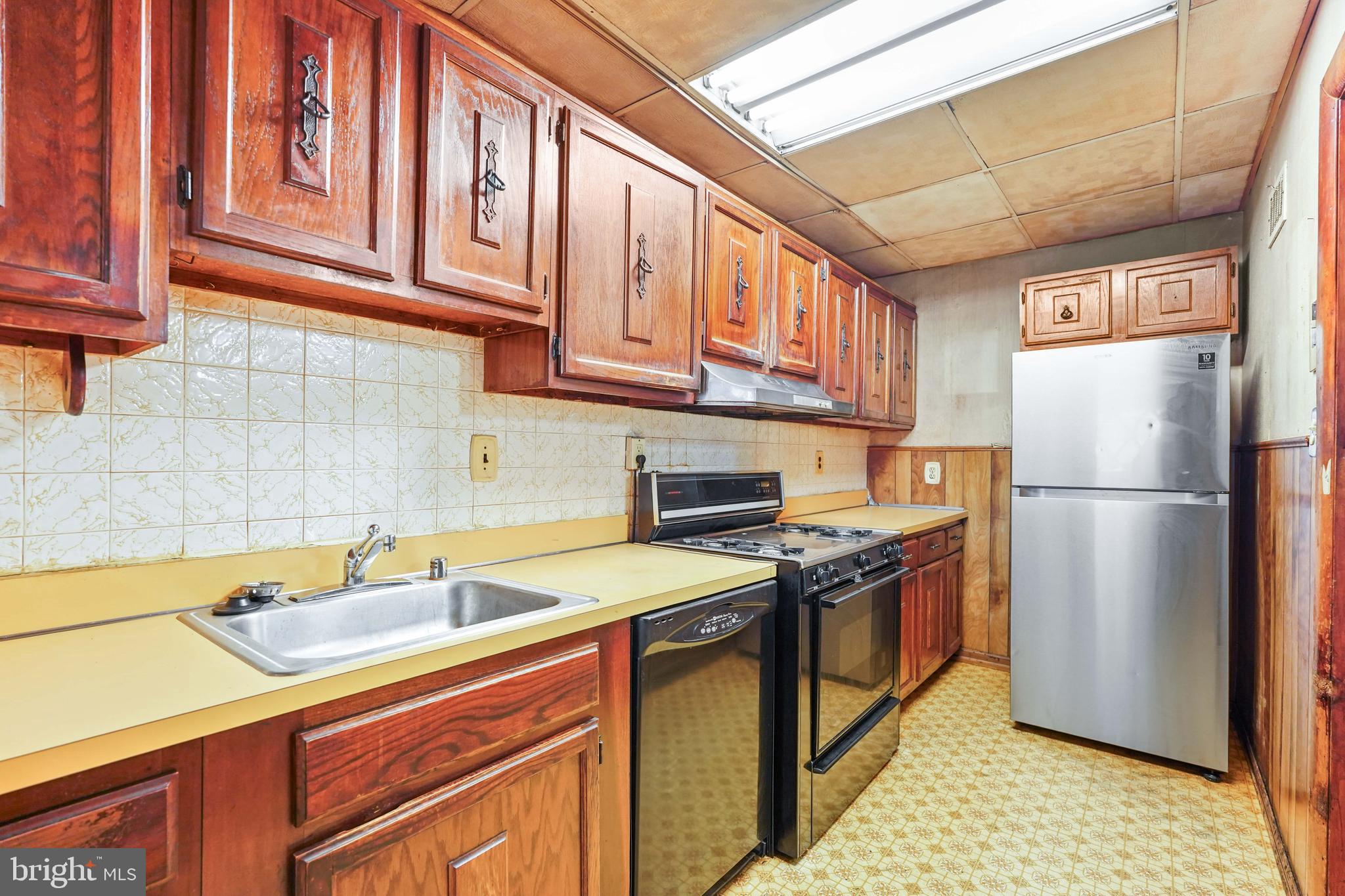 46 Allison Street Northeast Washington, DC 20011 - Photo 10 of 25