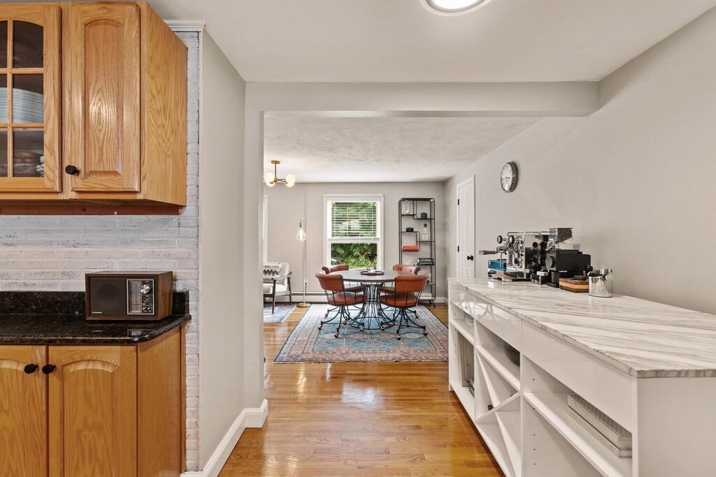 12 Cherokee Road Acton, MA 01720 - Photo 16 of 42 Gallery Image 16