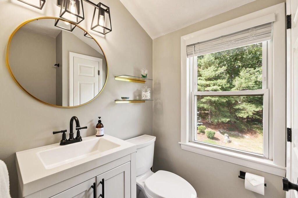 12 Cherokee Road Acton, MA 01720 - Photo 32 of 42 Gallery Image 32