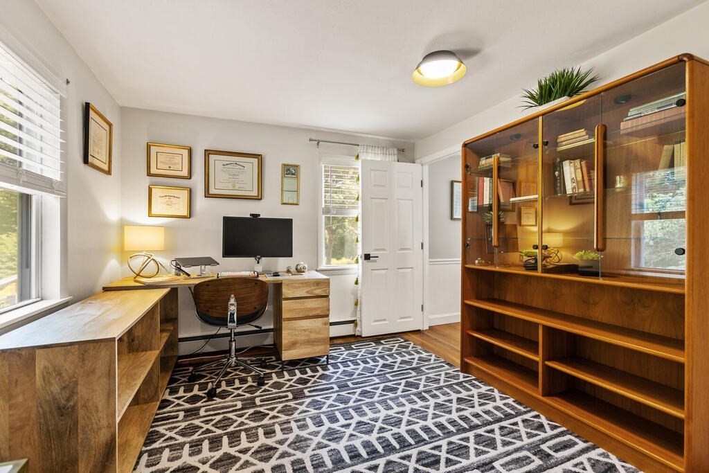 12 Cherokee Road Acton, MA 01720 - Photo 9 of 42 Gallery Image 9