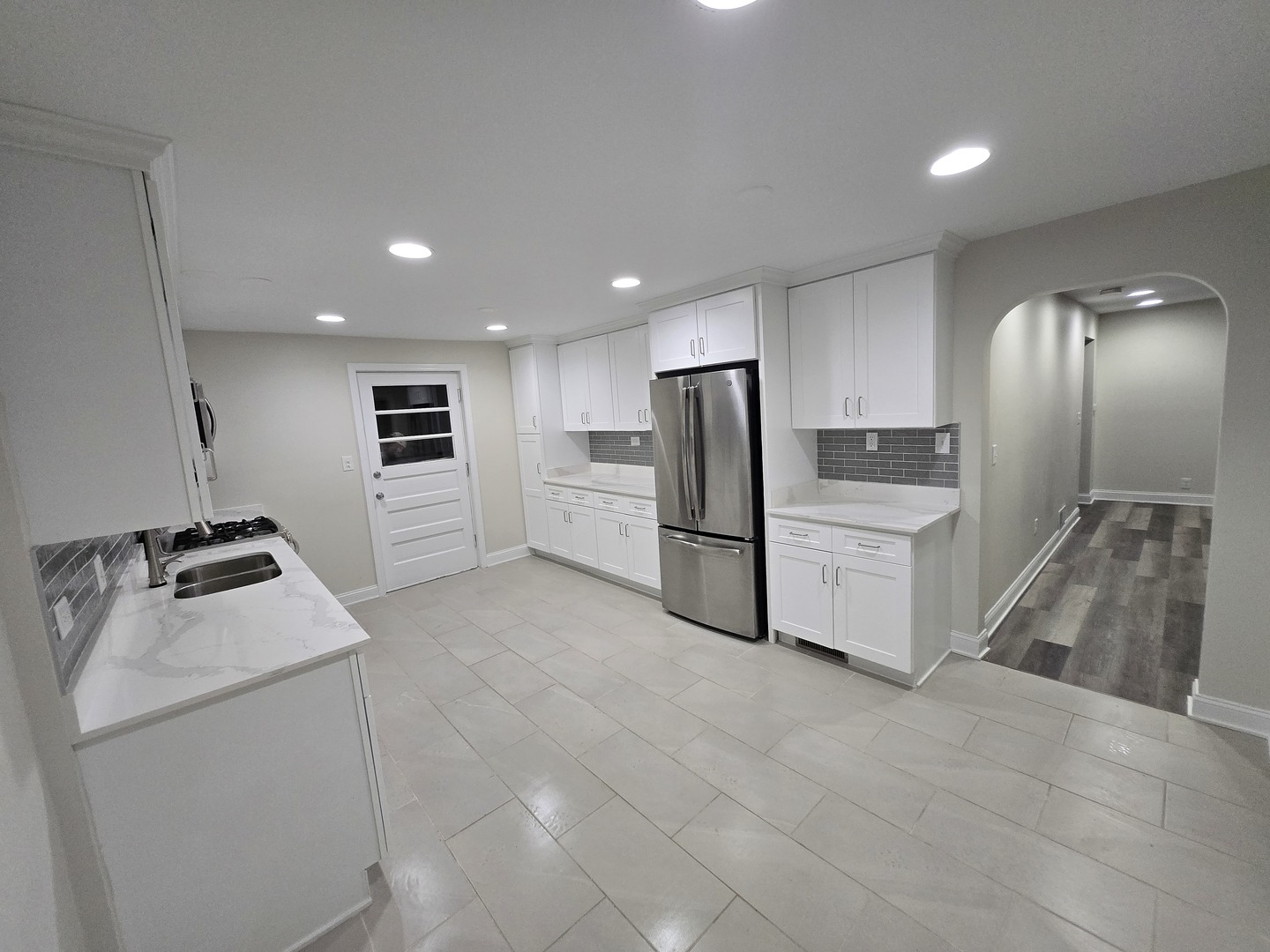813 Chicago Road Chicago Heights, IL 60411 - Photo 9 of 29