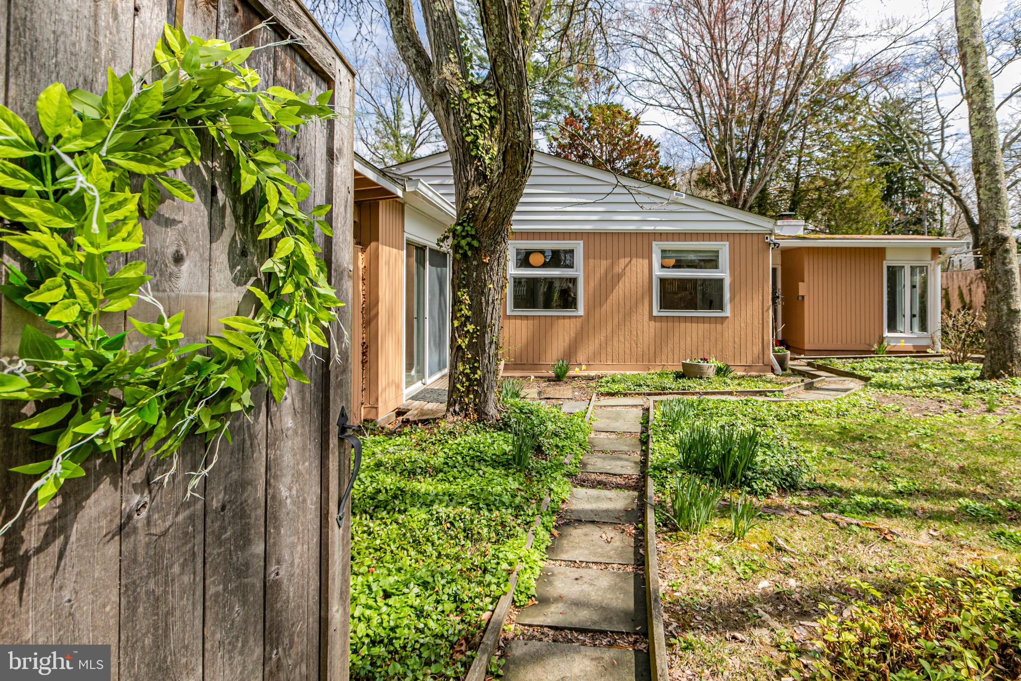 87 Harris Road Princeton, NJ 08540 - Photo 2 of 44 Woodland serenity