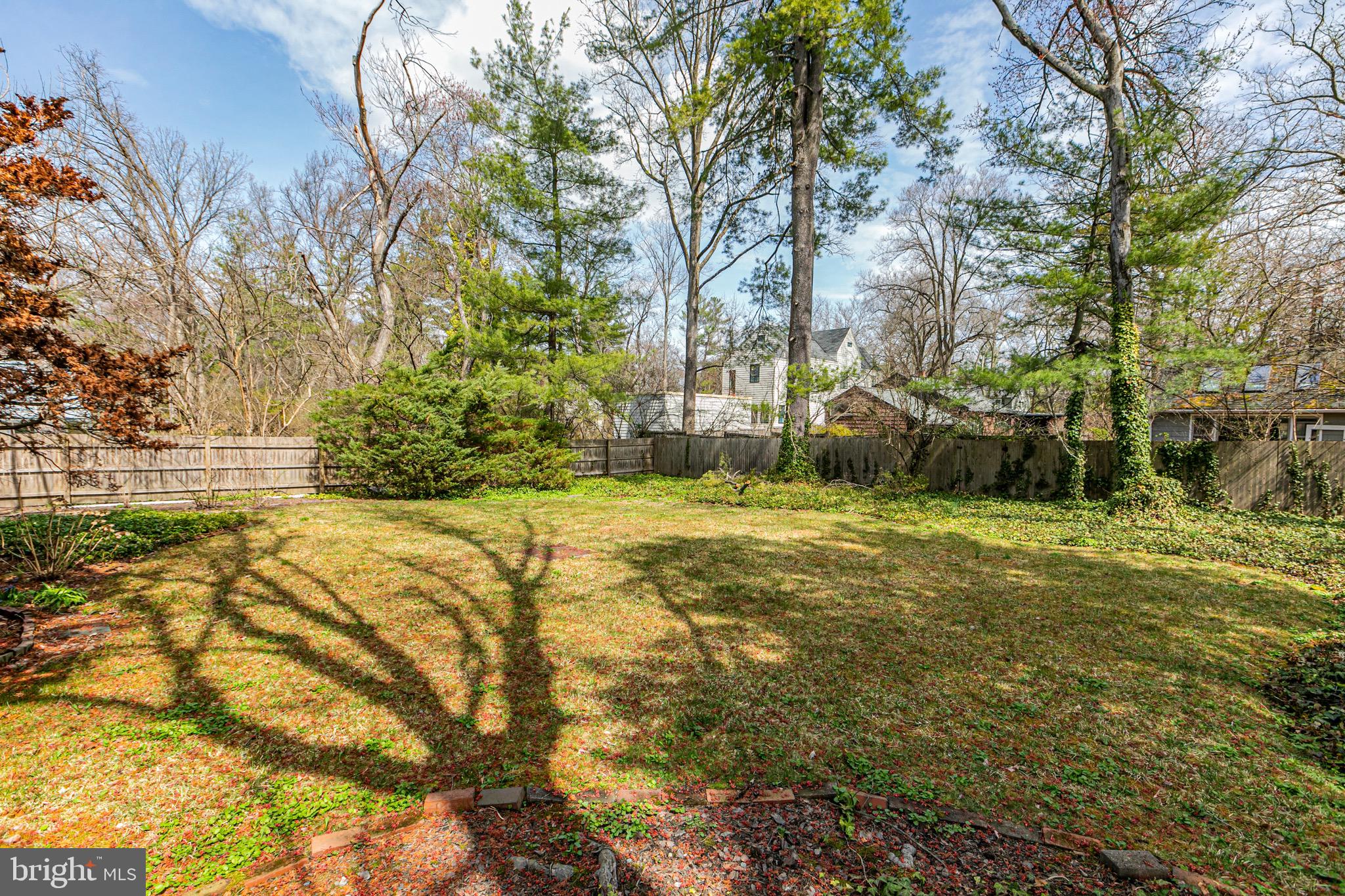 87 Harris Road Princeton, NJ 08540 - Photo 35 of 44 Fenced in backyard