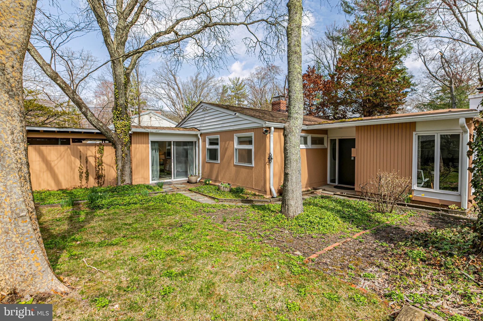 87 Harris Road Princeton, NJ 08540 - Photo 40 of 44 Front entrance