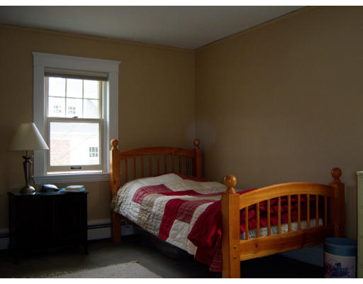 18 Chesterford Road Winchester, MA 01890 - Photo 19 of 28 Gallery Image 19