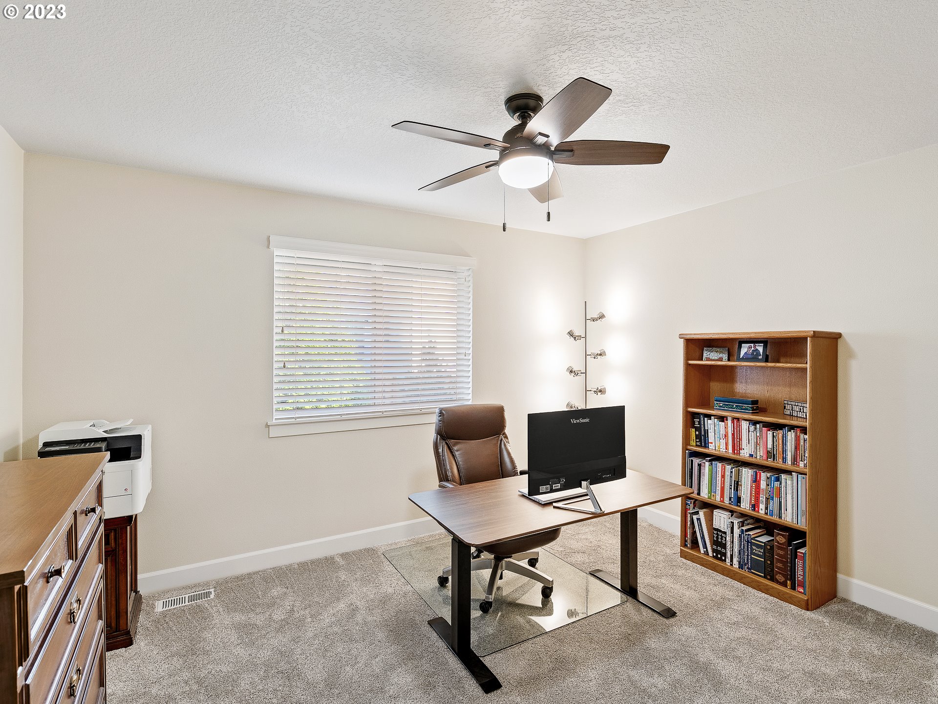 5420 Northwest 15th Circle Camas, WA 98607 - Photo 13 of 29 a living room with furniture and a window