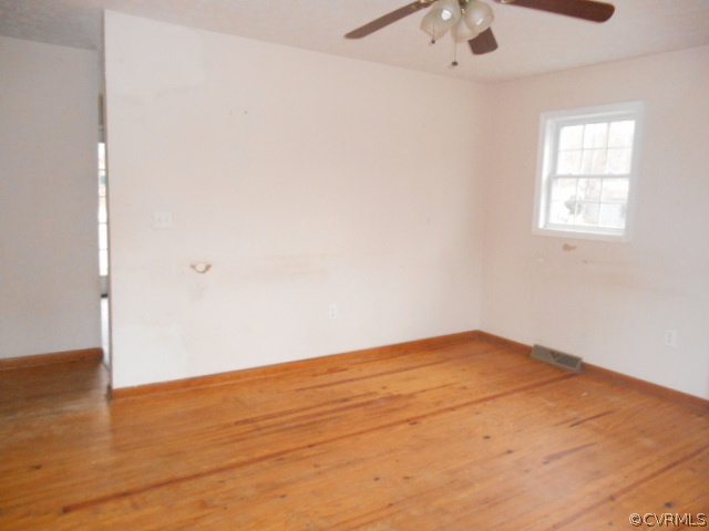 8361 Strath Road Richmond, VA 23231 - Photo 2 of 17