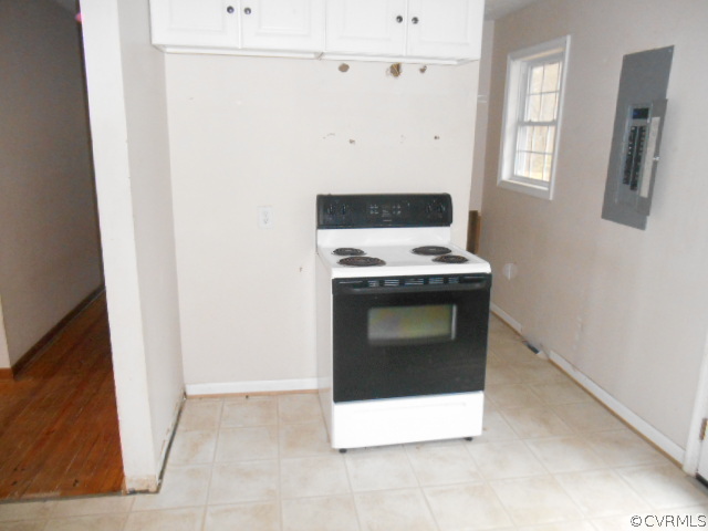 8361 Strath Road Richmond, VA 23231 - Photo 4 of 17