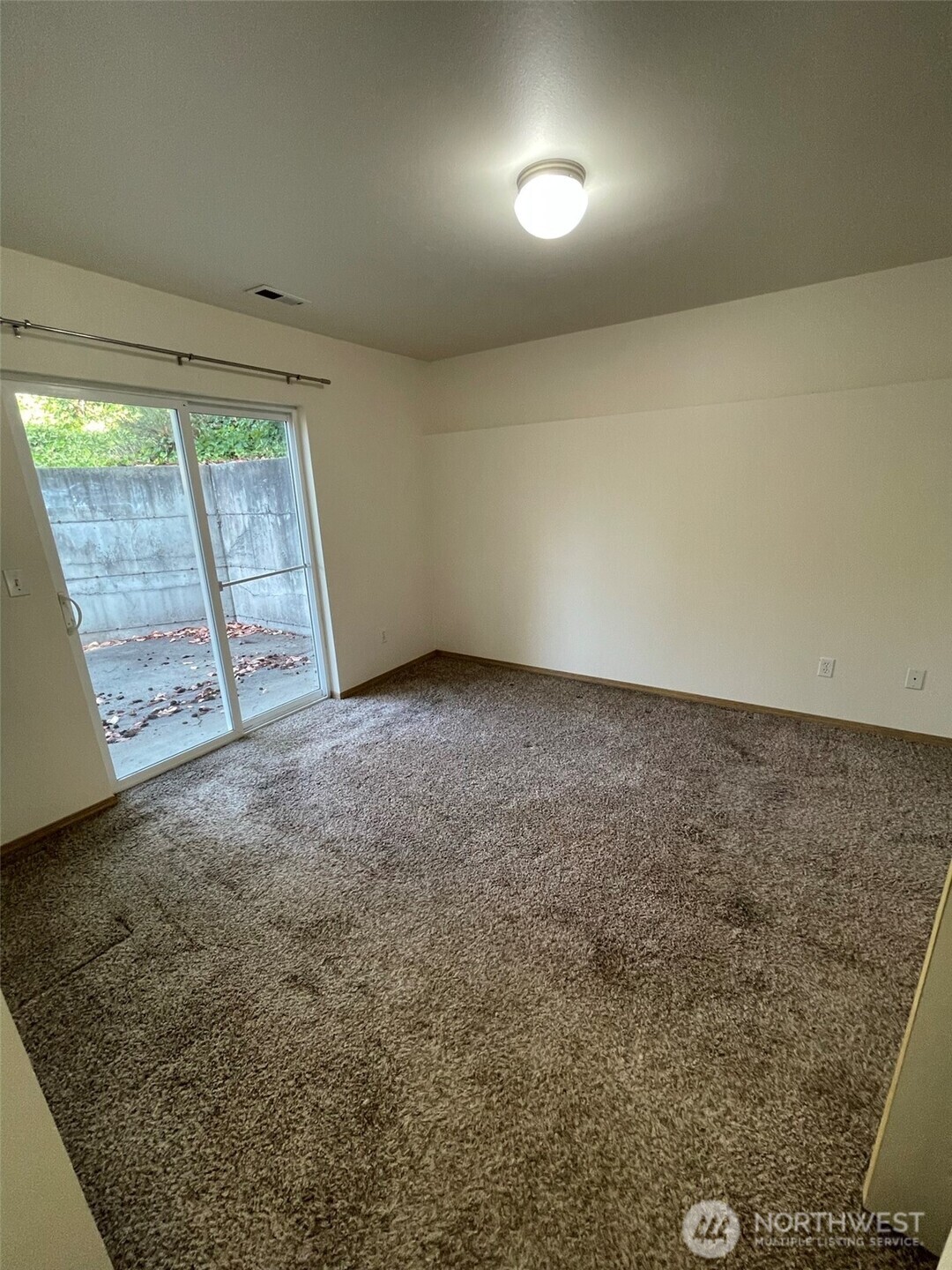 315 Willow Street Bremerton, WA 98310 - Photo 13 of 17