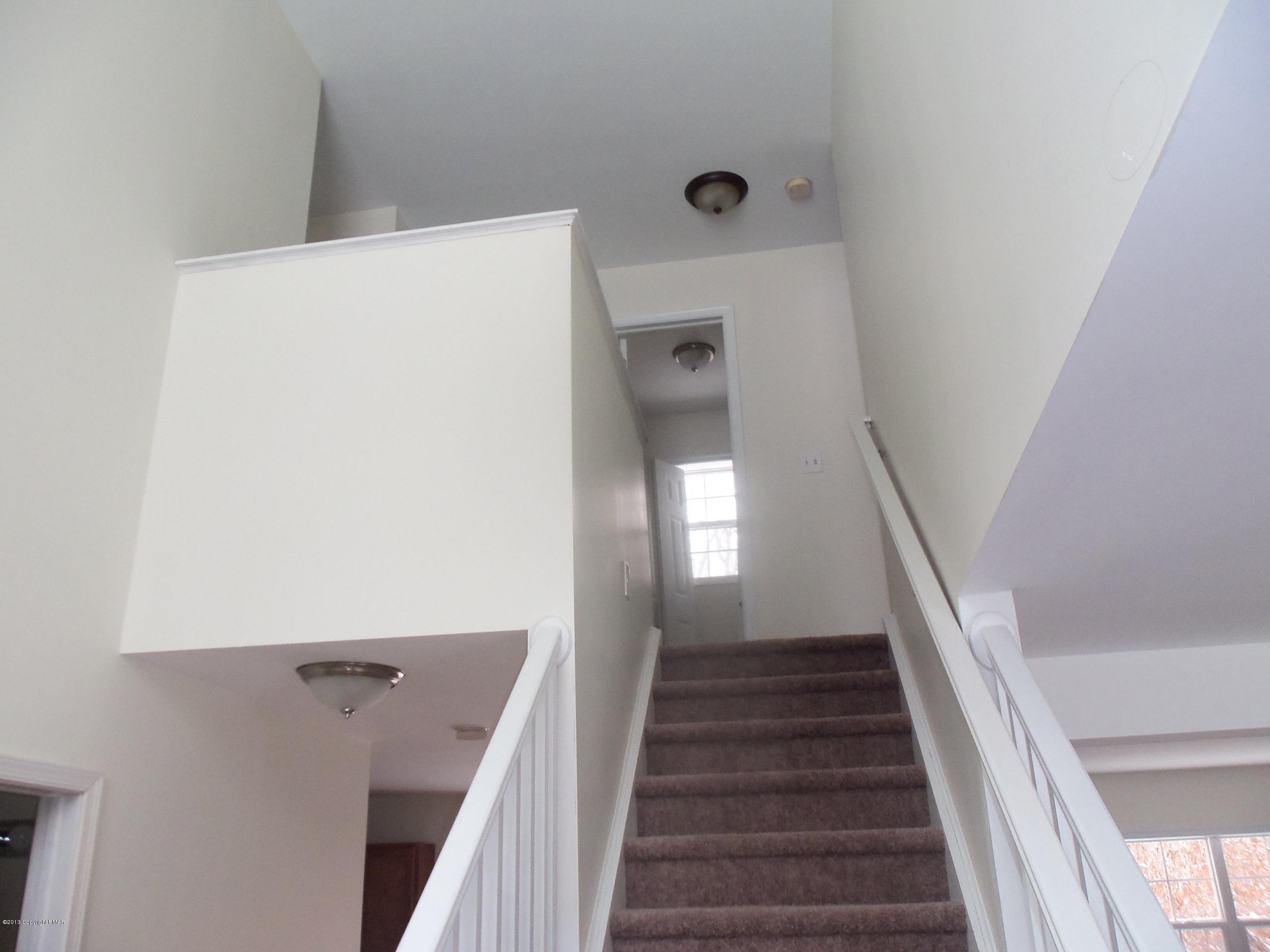 4153 Romeo Road Tobyhanna, PA 18466 - Photo 17 of 41 a view of entryway