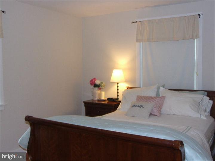 564 Rutgers Avenue Swarthmore, PA 19081 - Photo 10 of 21 Master Bedroom