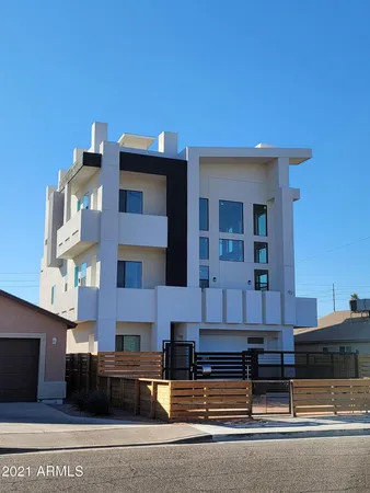 $1,590,000 | 1825 East Adams Street, Phoenix, AZ 85034