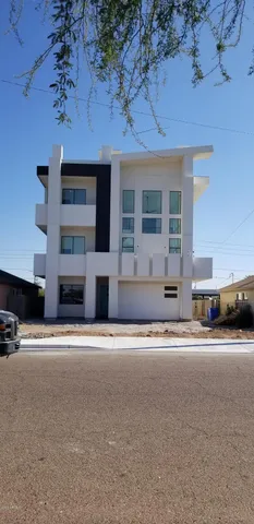 $1,590,000 | 1825 East Adams Street, Phoenix, AZ 85034