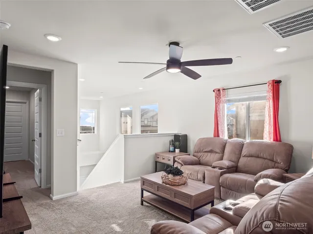 $614,900 | 1155 Panoramic Loop, Bremerton, WA 98312