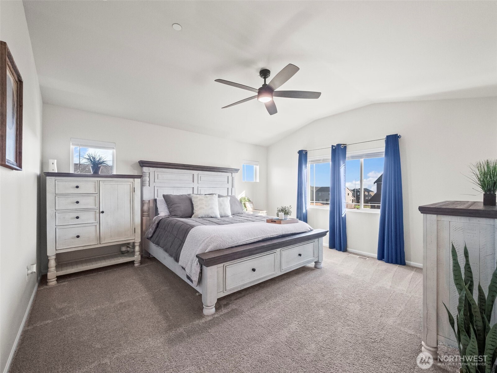 1155 Panoramic Loop Bremerton, WA 98312 - Photo 18 of 35