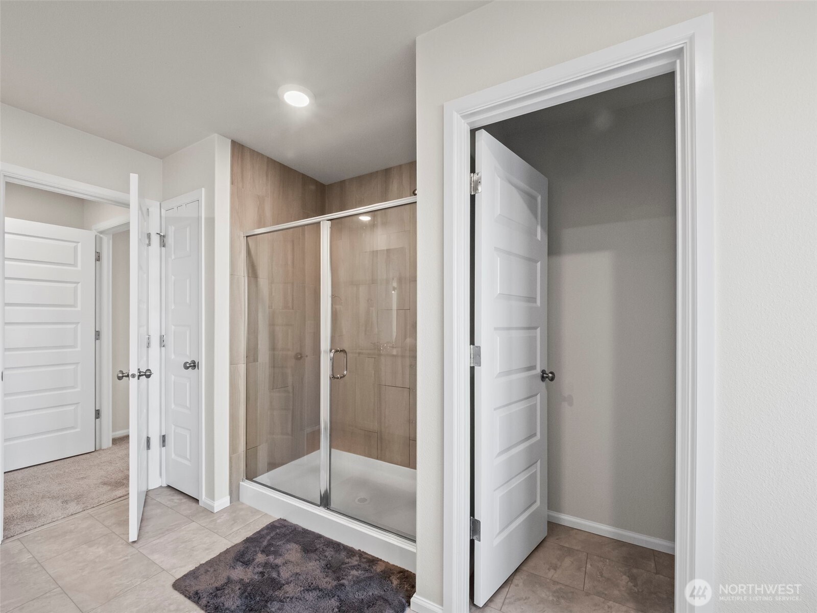 1155 Panoramic Loop Bremerton, WA 98312 - Photo 22 of 35