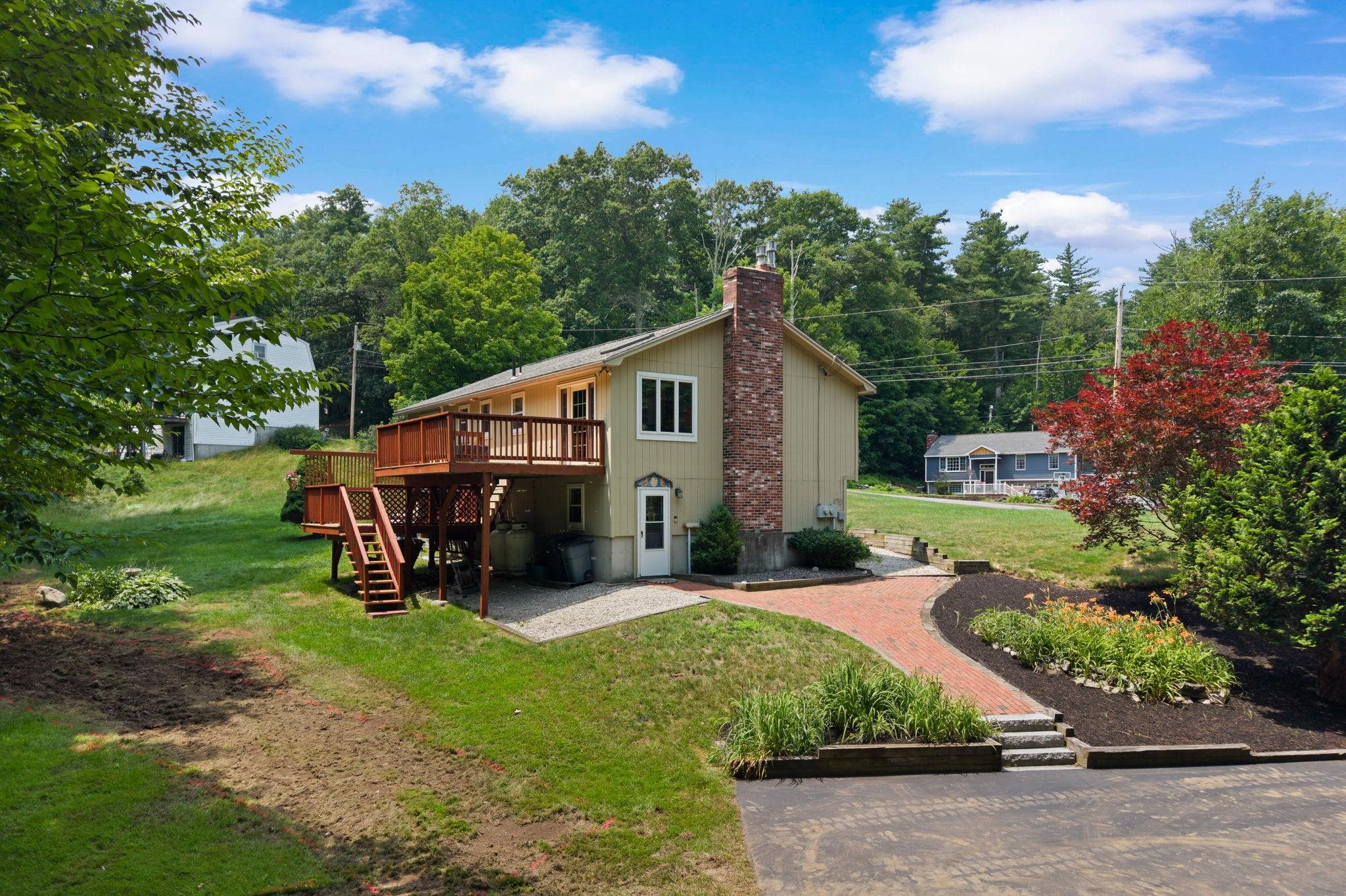 77 Tsienneto Road Derry, NH 03038 - Photo 5 of 57