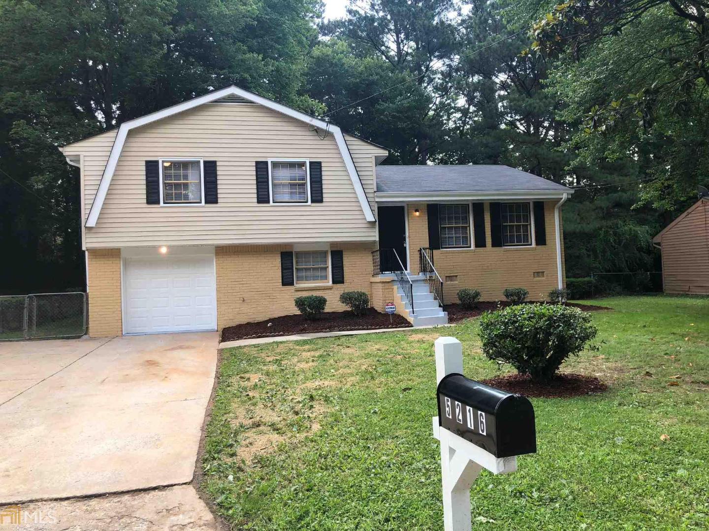 5216 Roses Of Picardy, Unit E/8 Atlanta, GA 30349 - Photo 1 of 1