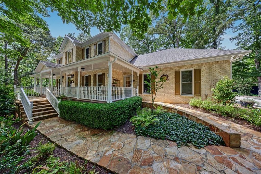 1022 Oak Way Canton, GA 30114 - Photo 3 of 48