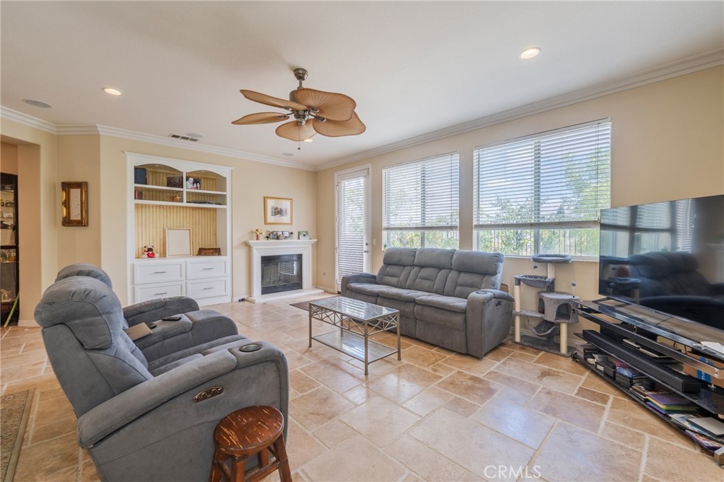 25326 Grandfir Court Corona, CA 92883 - Photo 9 of 44