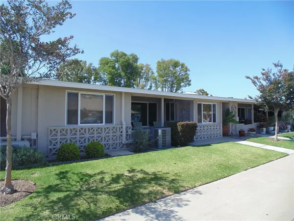 $330,000 | 1121 Northwood Road, Unit 237C, Seal Beach, CA 90740