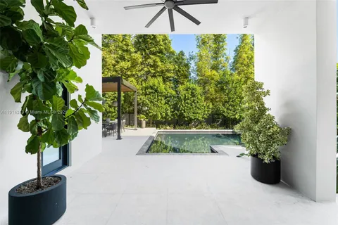 $4,150,000 | 8625 Northeast 10th Avenue, Miami, FL 33138