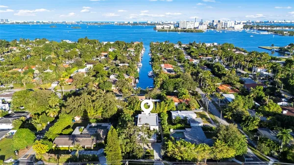 $3,749,000 | 8625 Northeast 10th Avenue, Miami, FL 33138