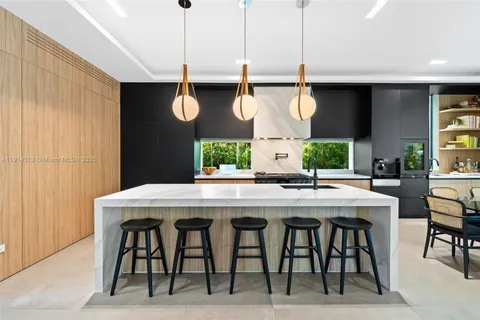 $4,150,000 | 8625 Northeast 10th Avenue, Miami, FL 33138