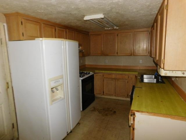 2545 Fisher Road Northeast Salem, OR 97305 - Photo 8 of 19 Gallery Image 8