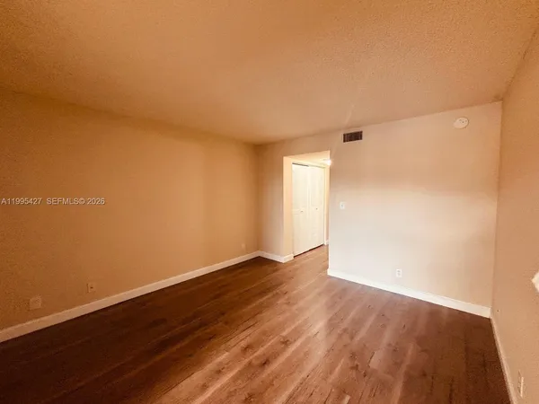 $1,650 | Westwood, Tamarac, FL 33321