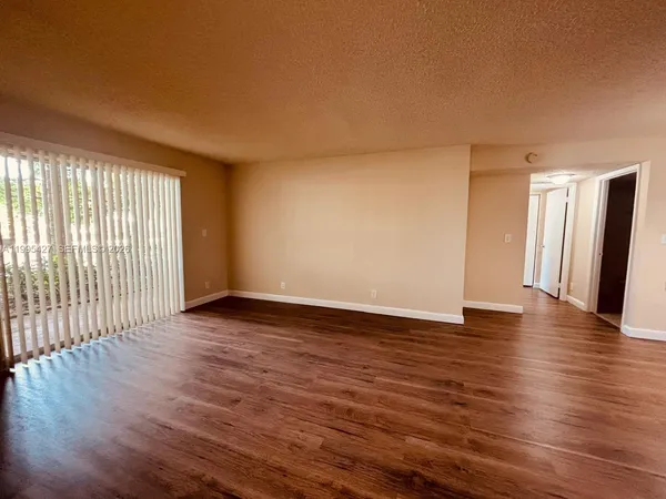 $1,650 | Westwood, Tamarac, FL 33321