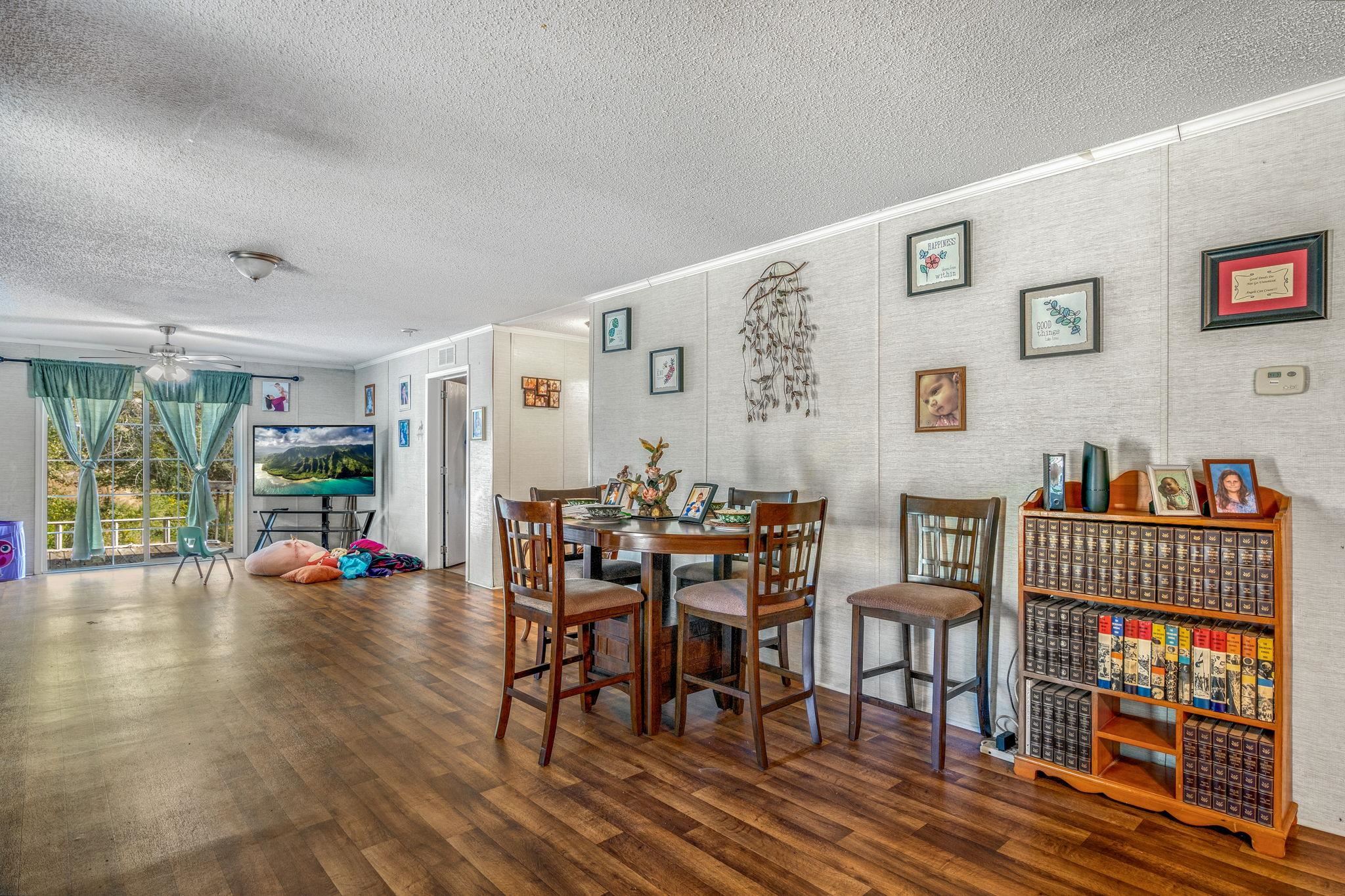 4734 Georgia Road Gray Court, SC 29645 - Photo 13 of 36