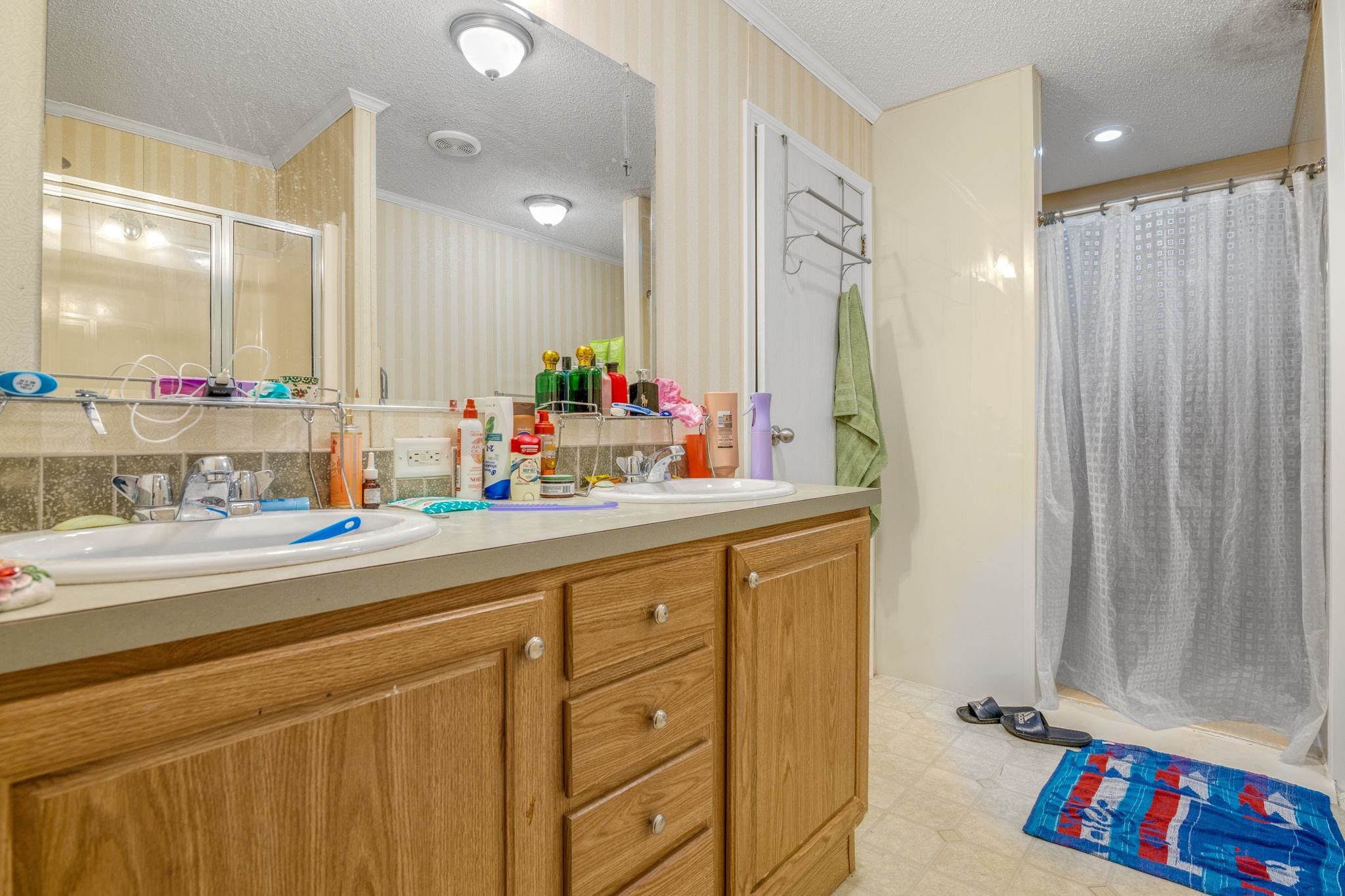 4734 Georgia Road Gray Court, SC 29645 - Photo 21 of 36