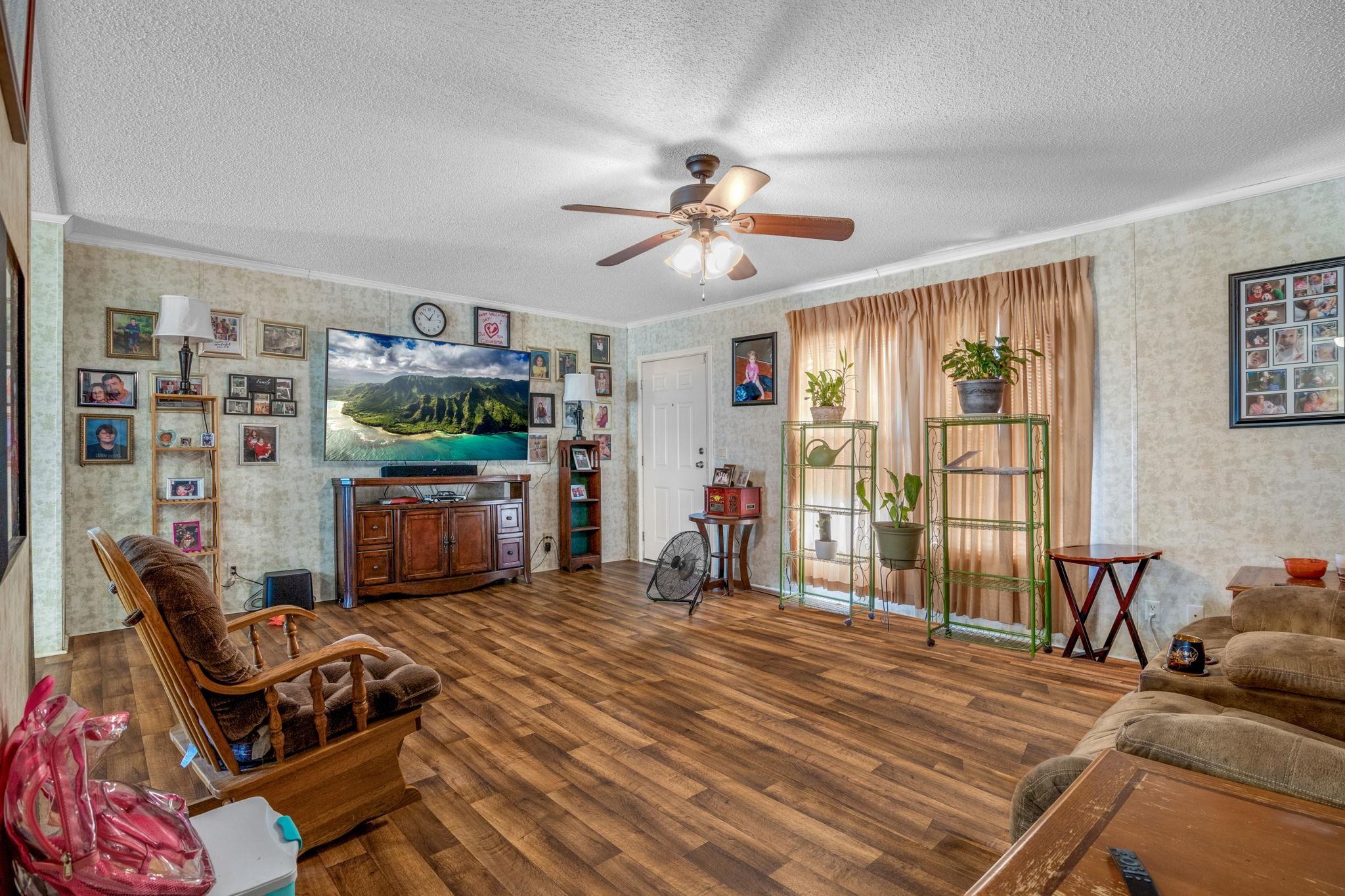 4734 Georgia Road Gray Court, SC 29645 - Photo 6 of 36