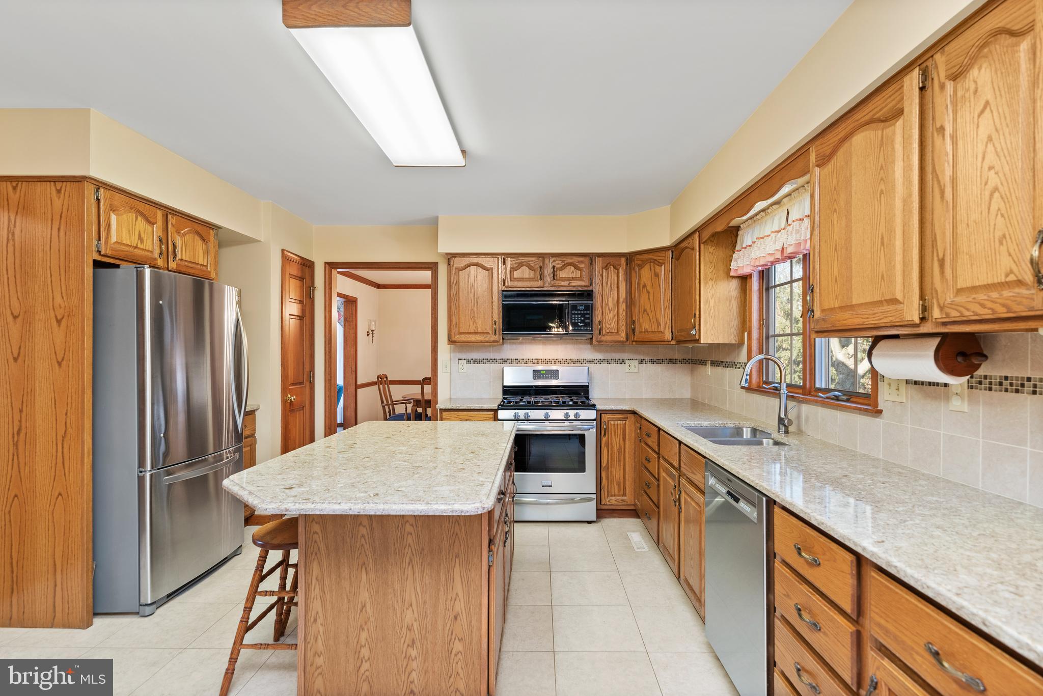 1027 Armstrong Road Carlisle, PA 17013 - Photo 17 of 59 Gallery Image 17