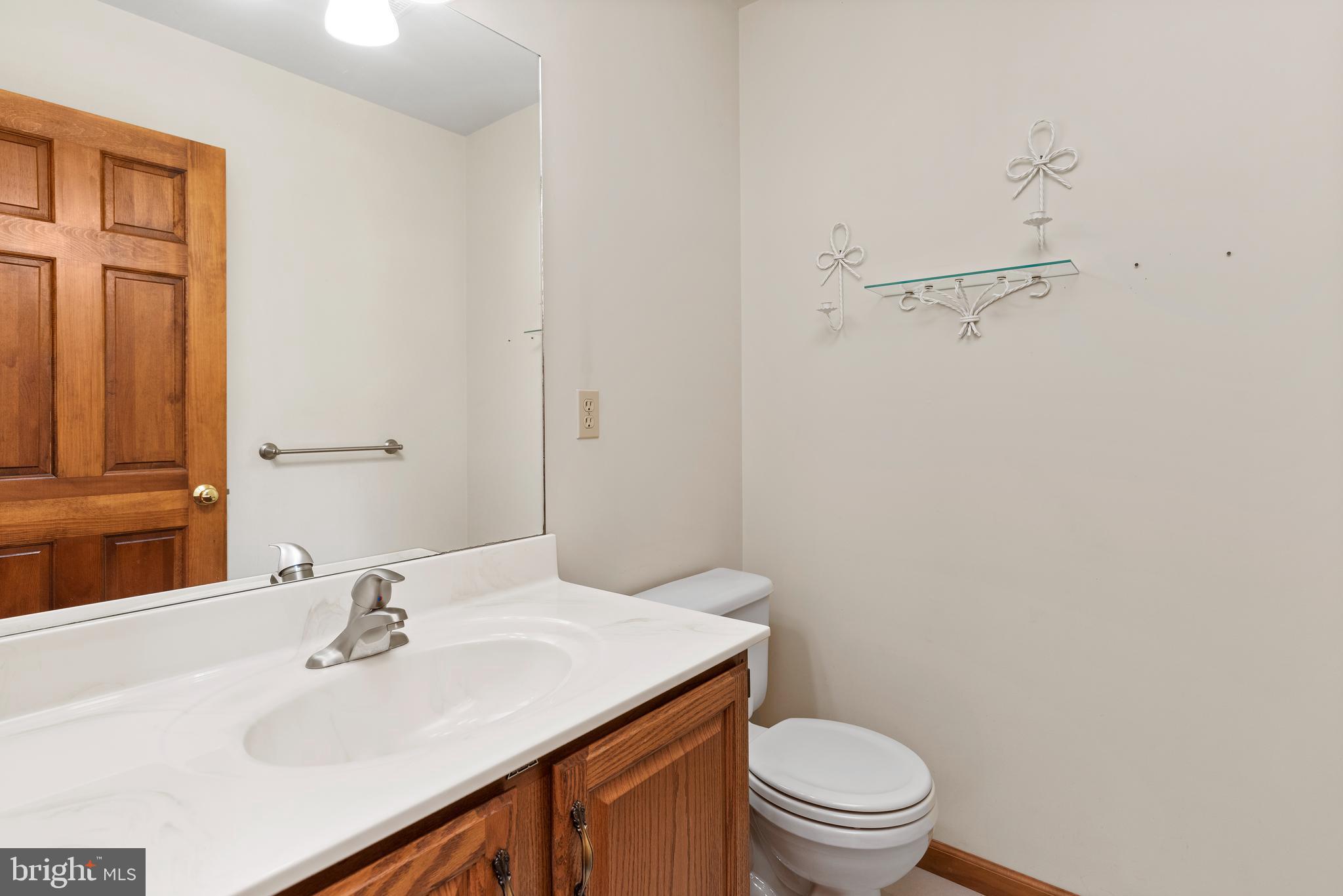 1027 Armstrong Road Carlisle, PA 17013 - Photo 35 of 59 Gallery Image 35
