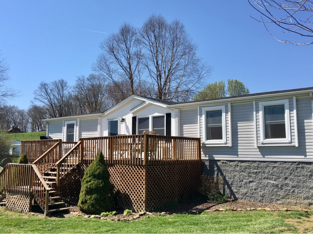 31574 Zephyr Road Meadowview, VA 24361 - Photo 2 of 32 Photo 2
