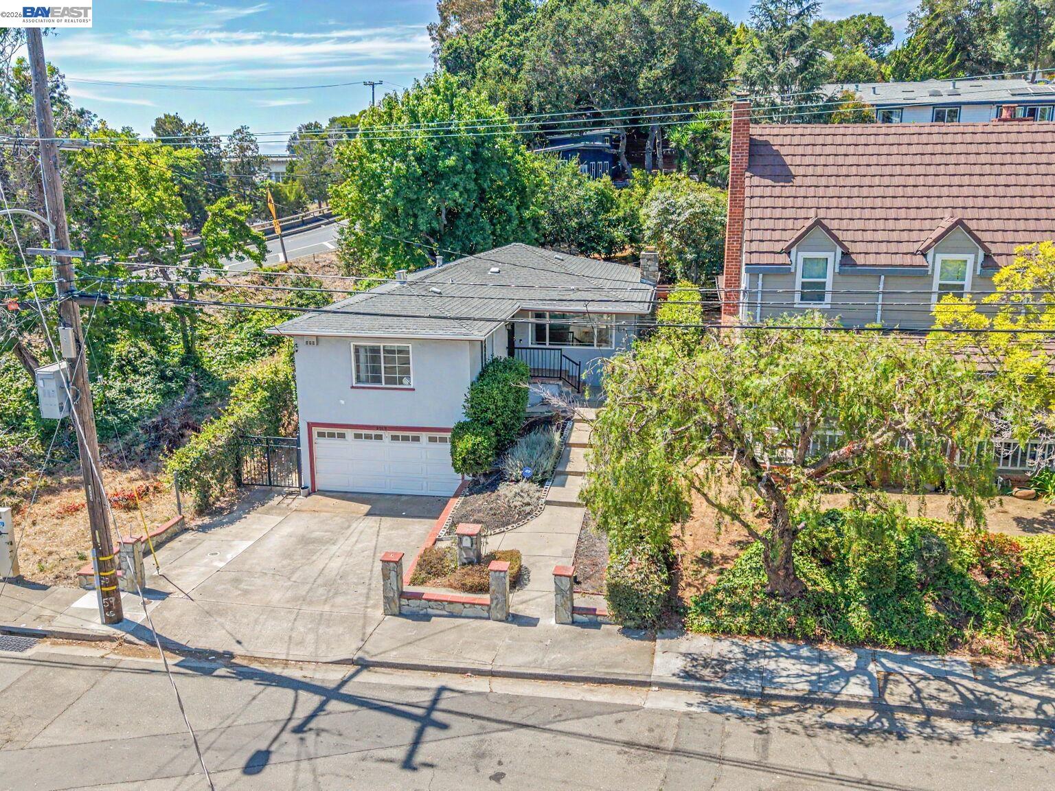 4015 Rusting Avenue Oakland, CA 94605 - Photo 53 of 88 Gallery Image 53