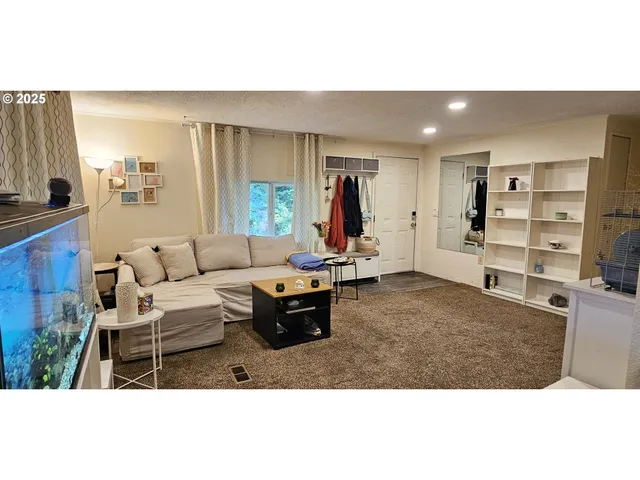 $75,000 | 32700 Southeast Leewood Lane, Unit 41, Boring, OR 97009