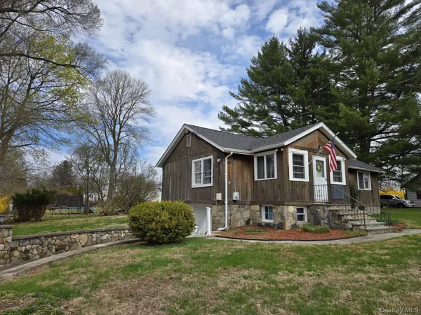 $362,000 | 14 Lowell Road, Carmel, NY 10512